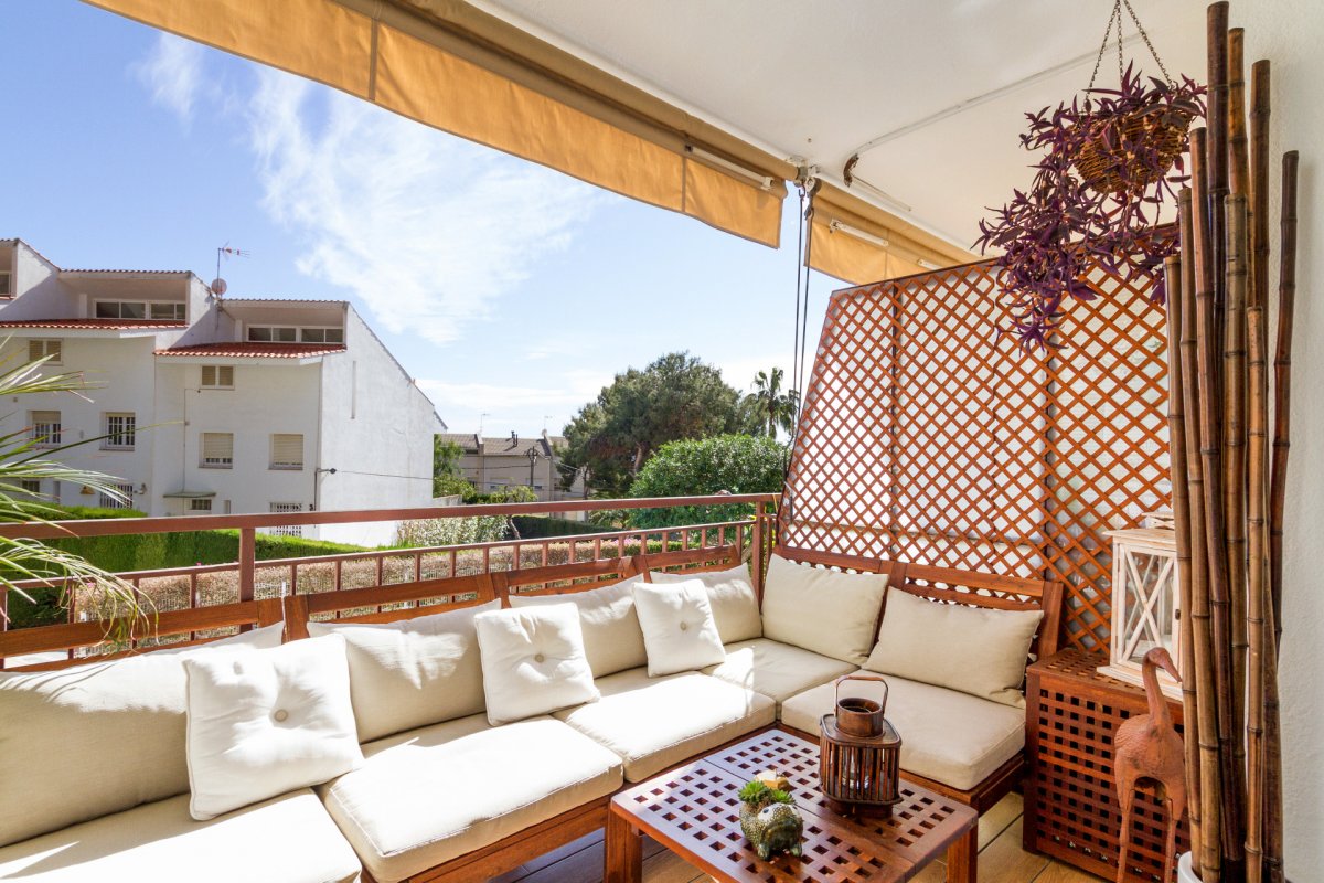 7e22fa67b3ecfb1f3a42e358aca07572